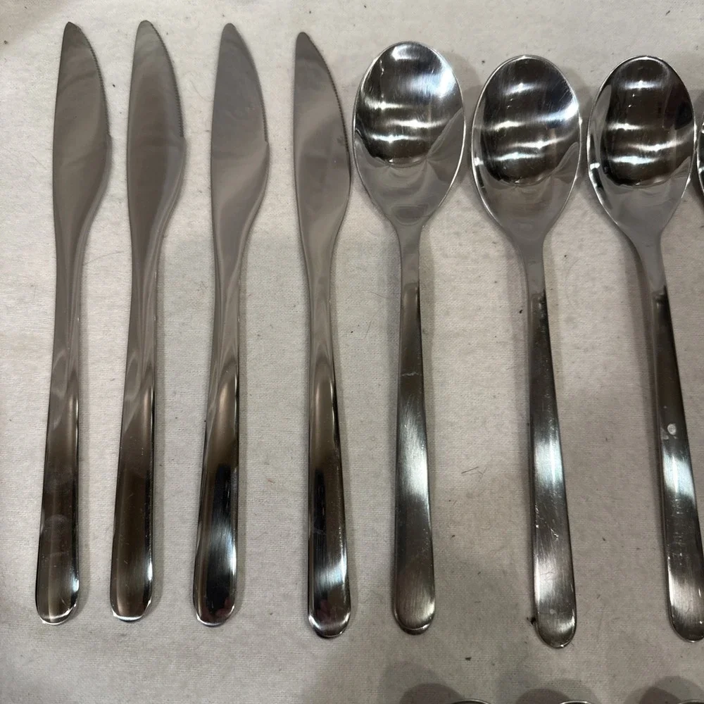 Ikea FORNUFT Stainless Steel Flatware 223 88 Modern Design 20 Pc 4 Place Setting